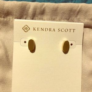 NWT Kendra Scott Barrett Gold Stud Earrings